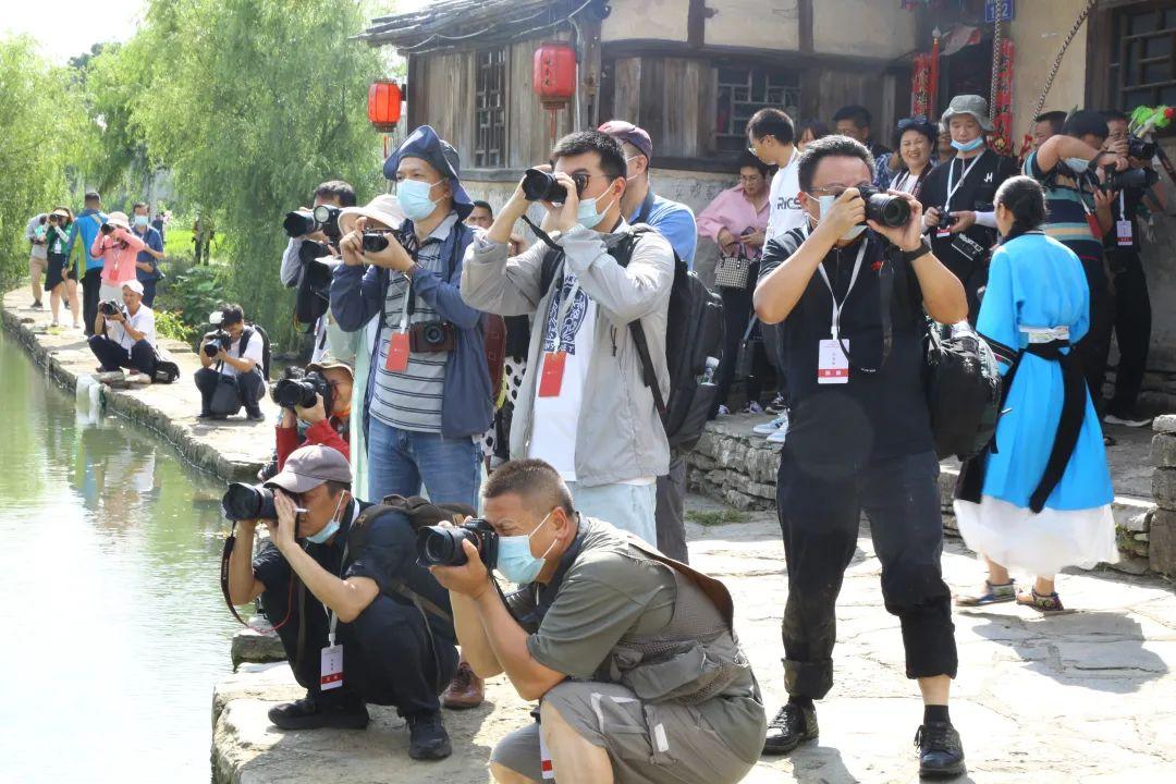 采風(fēng)現(xiàn)場(chǎng)。