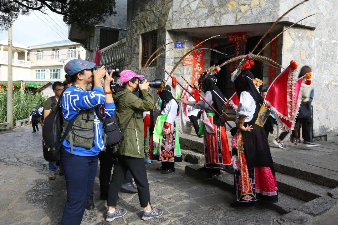 采風(fēng)現(xiàn)場(chǎng)。