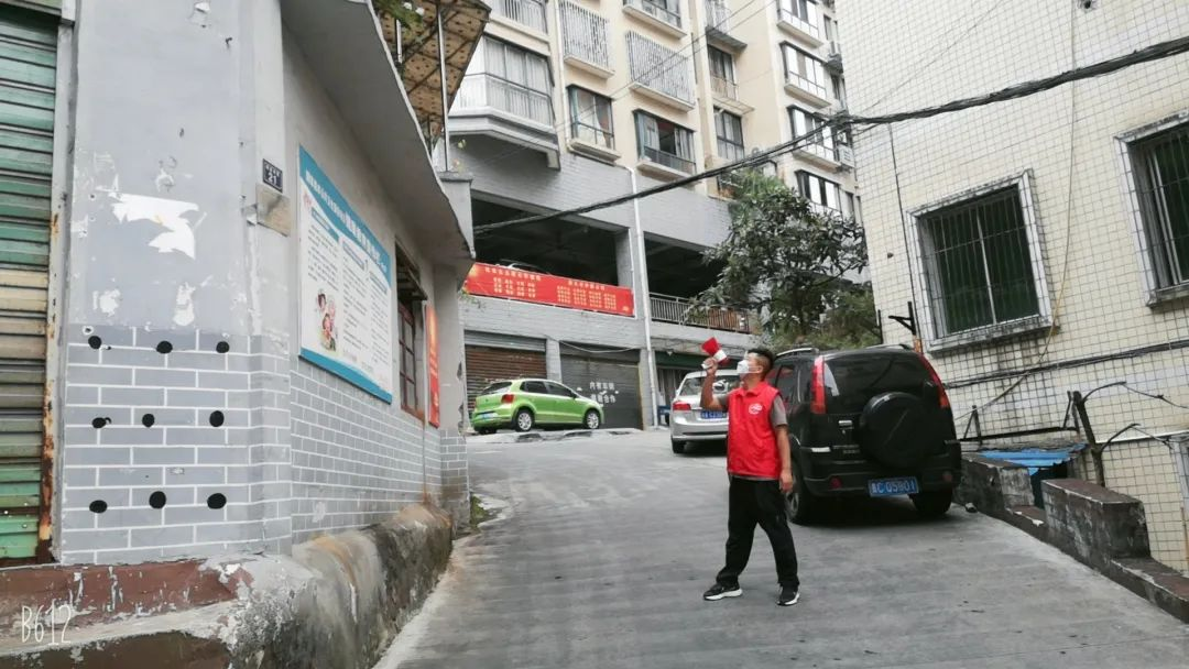 匯川區(qū)洗馬辦：“七規(guī)范”  助力核酸檢測(cè)有序有效。