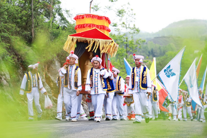精彩紛呈的民俗活動(dòng)。