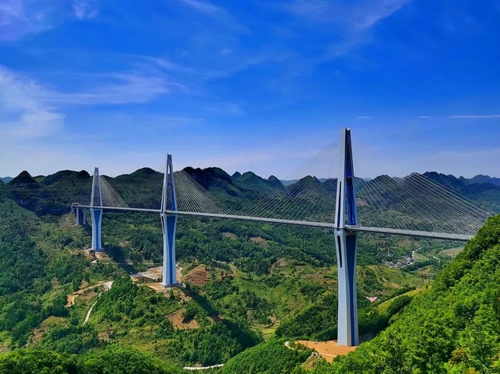 平塘特大橋。