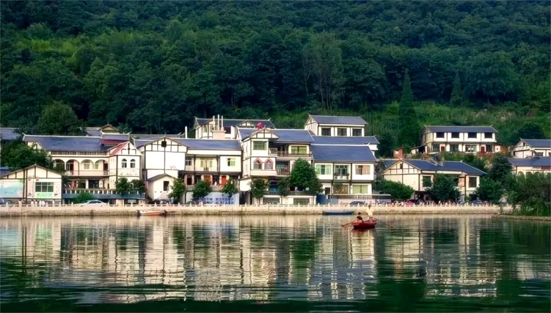 大沖村。