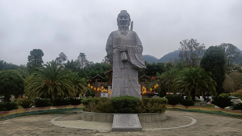 修文縣六廣鎮(zhèn)首屆不夜生活節(jié)點(diǎn)亮旅游新“夜”態(tài)。