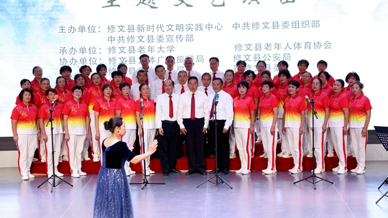 演出現(xiàn)場(chǎng)。伍維玉攝