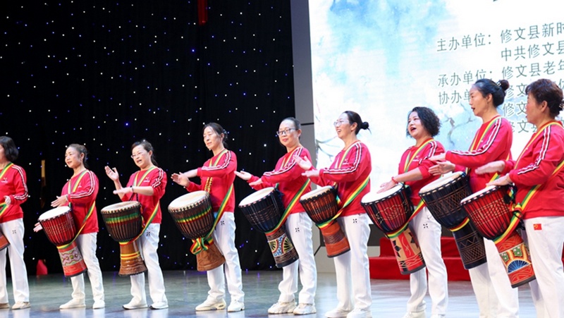 演出現(xiàn)場(chǎng)。伍維玉攝