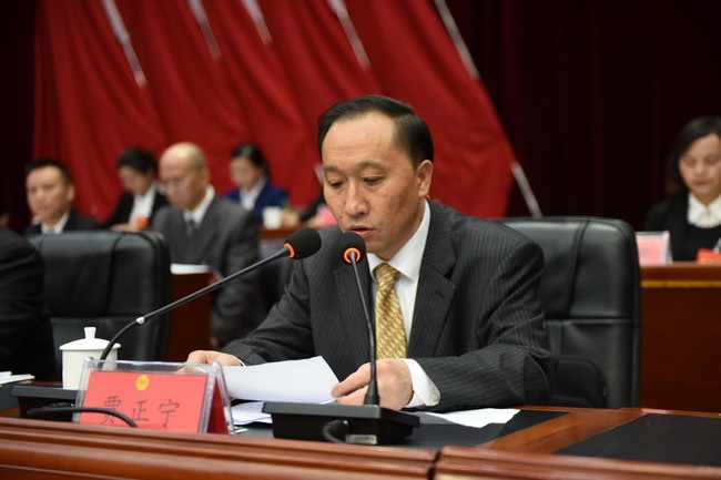 賈正寧發(fā)言。