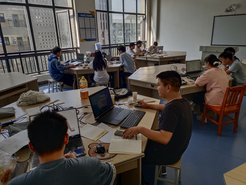 貴州交通職業(yè)技術學院團隊培訓參賽場景。貴州交通職業(yè)技術學院供圖