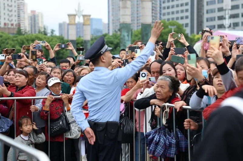 民警活動執(zhí)勤現(xiàn)場。