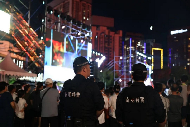 筑城廣場路邊音樂會。