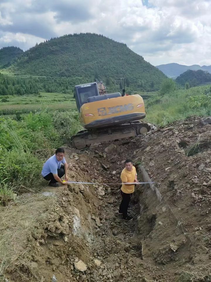 馬畔塘灌區(qū)建設(shè)場景。