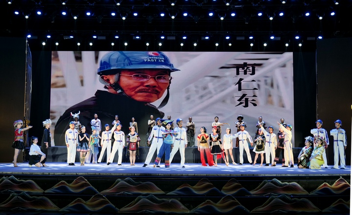 表演現(xiàn)場(chǎng)。楊昌勇攝