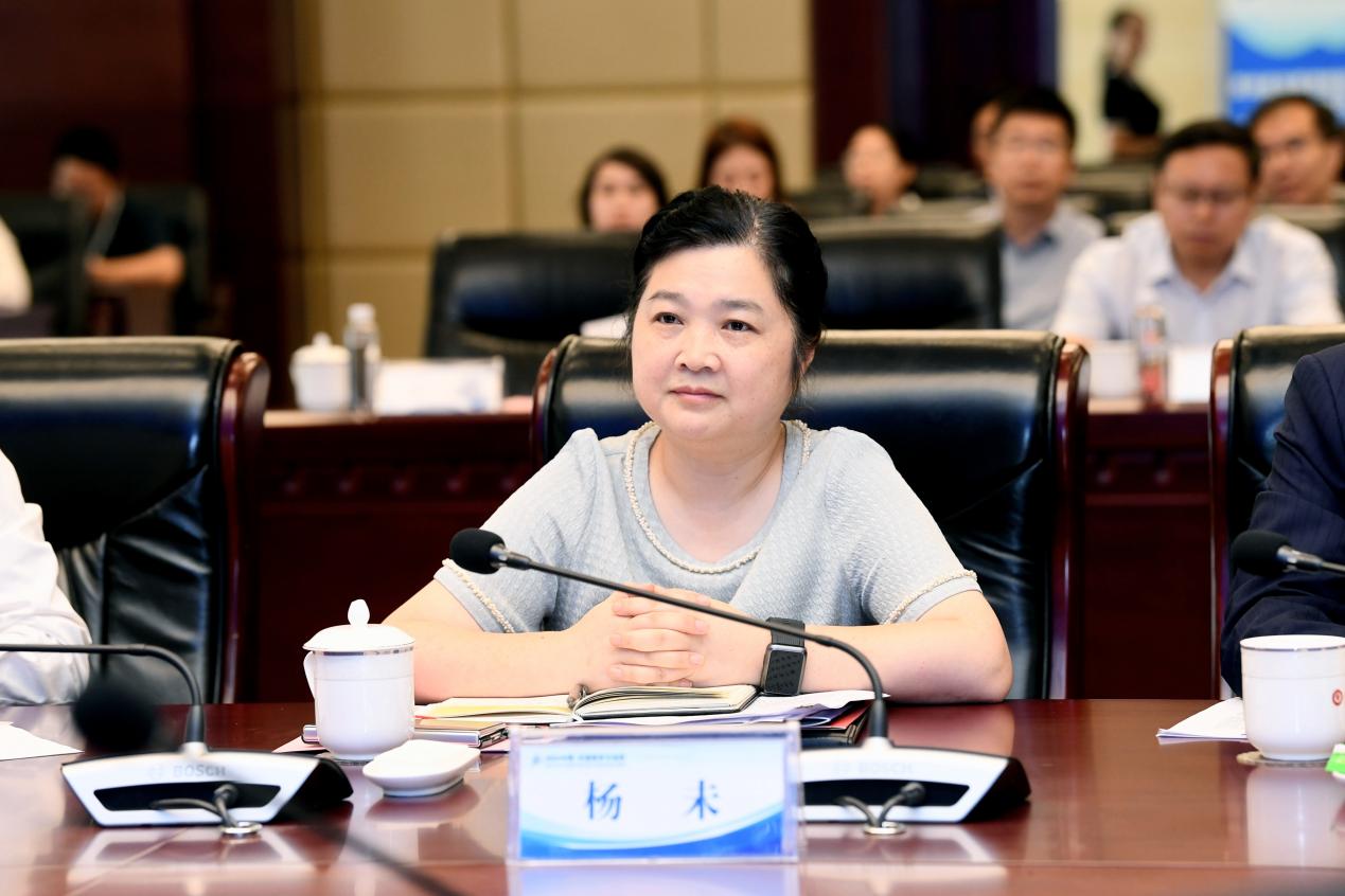 貴州大學(xué)黨委書記楊未發(fā)言。