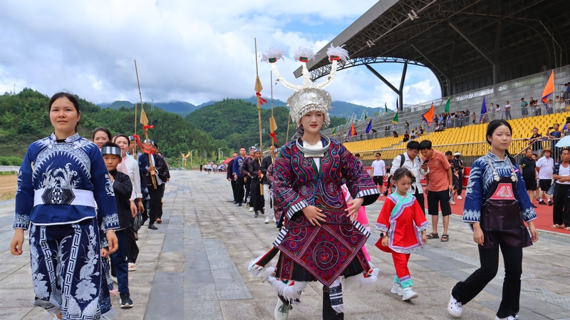 民族風(fēng)情展演