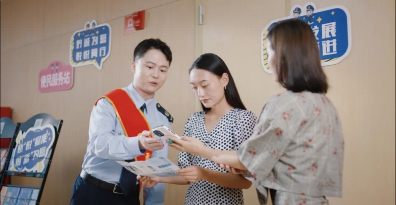 盤州稅務(wù)：稅收宣傳進(jìn)社區(qū) 便民服務(wù)零距離