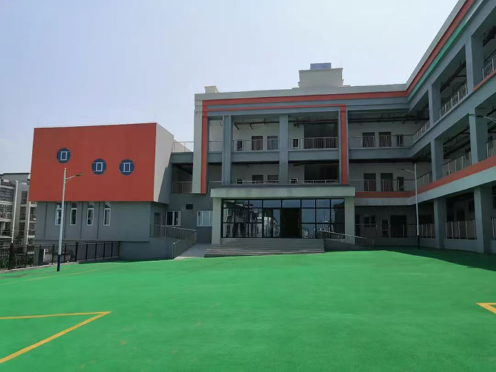 金沙縣新增公辦幼兒園一隅。劉吉攝
