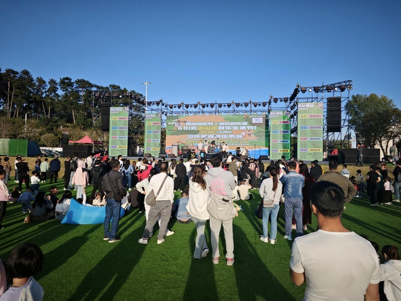 2、活動現(xiàn)場。