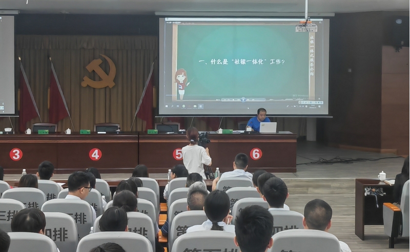 公共場(chǎng)所集中宣傳1
