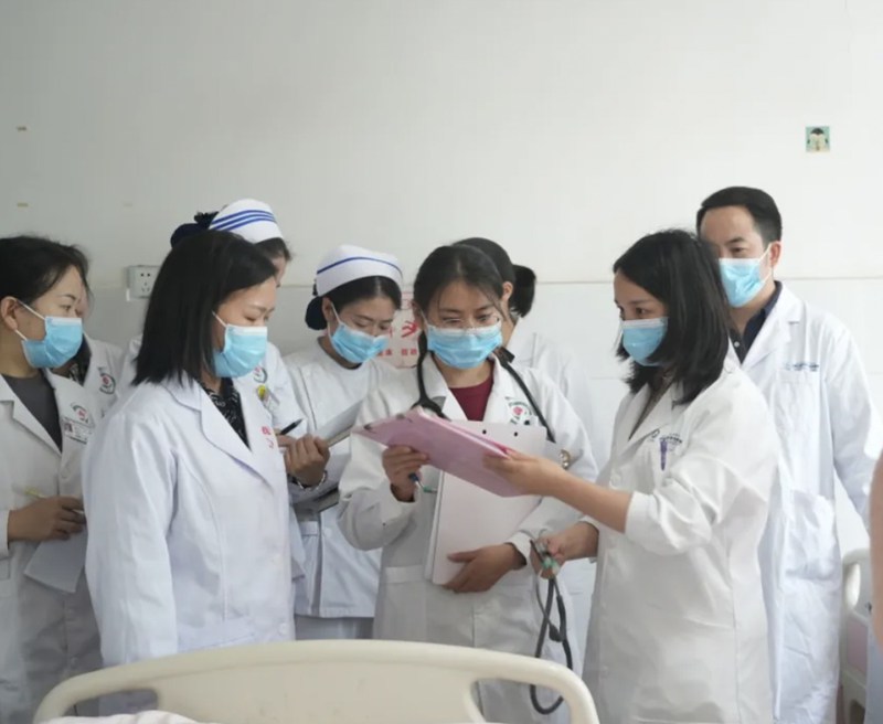 8 現(xiàn)場教學(xué)查房（1）