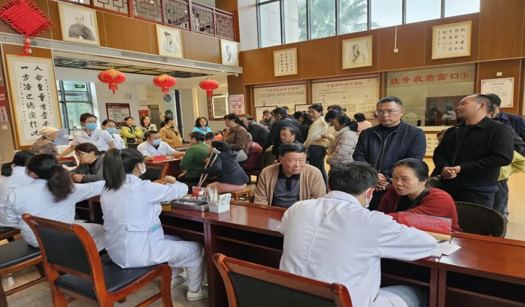 義診現(xiàn)場(chǎng)。