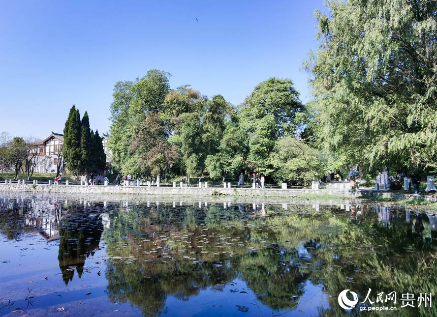 花溪公園一隅。人民網(wǎng)記者 王秀芳攝
