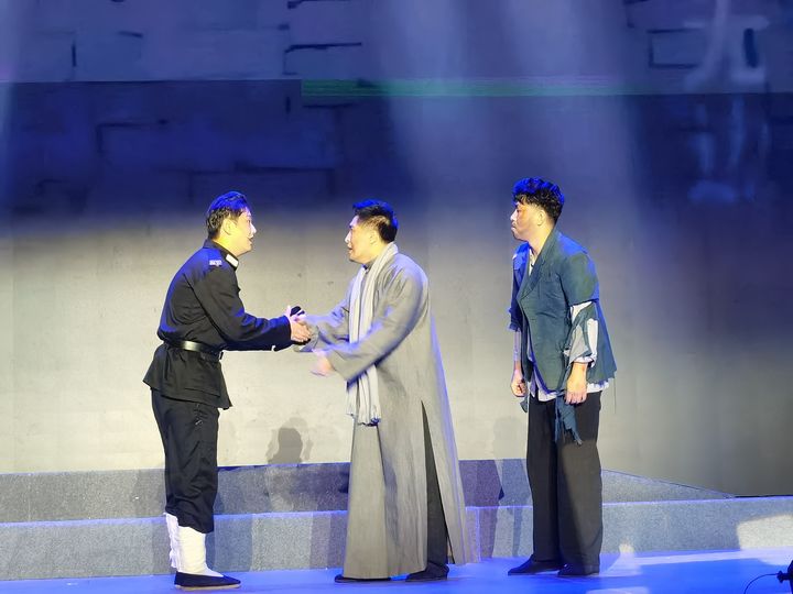 演出現(xiàn)場。