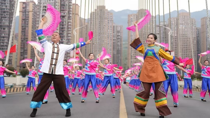 花燈活動(dòng)（融媒體中心  供圖）
