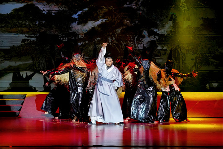 貴州原創(chuàng)歌劇《王陽明》貴州大學(xué)專場演出現(xiàn)場。蘭澤州攝