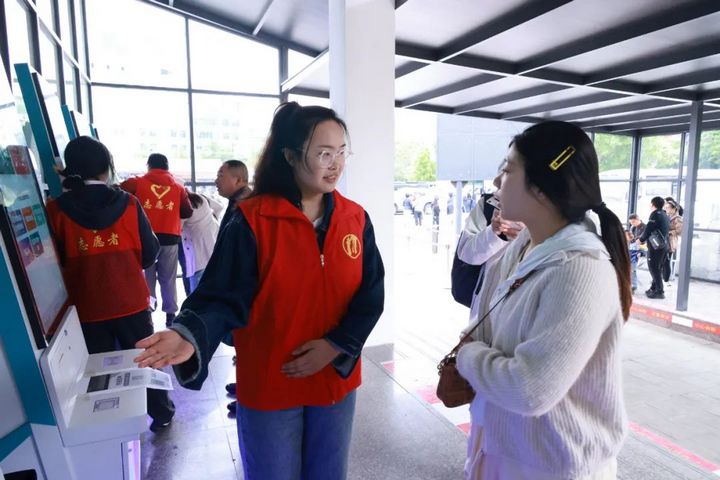 優(yōu)化服務(wù)質(zhì)量，提升游客體驗。