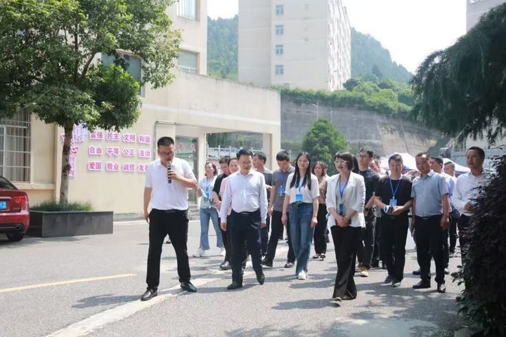 專業(yè)建設(shè)現(xiàn)場(chǎng)觀摩.jpg