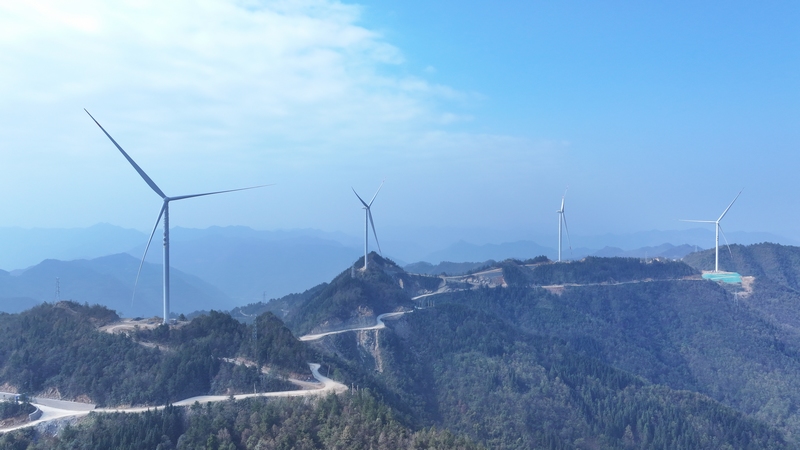 申能新能源羅甸縣大亭風(fēng)電場(chǎng)100MW風(fēng)力發(fā)電項(xiàng)目一角