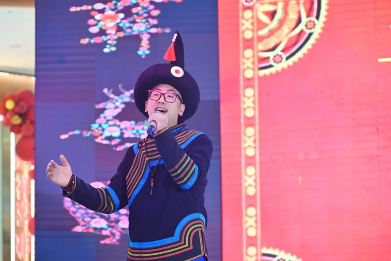 清鎮(zhèn)市舉辦2024年彝族新年文藝匯演。