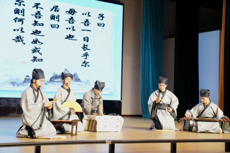 貴州大學2025年春季學期“開學第一課”現(xiàn)場。