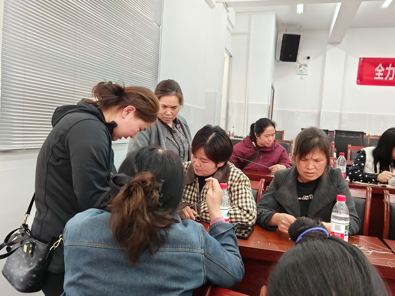 技能提升培訓(xùn)現(xiàn)場。