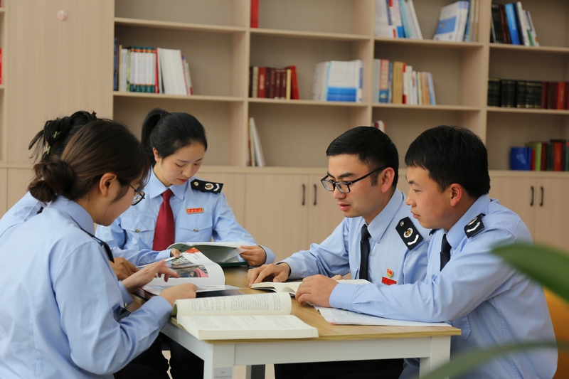 讀書會現(xiàn)場。