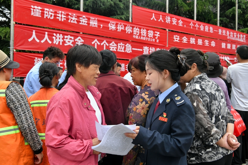 宣傳活動(dòng)現(xiàn)場(chǎng)。張瑜顯攝