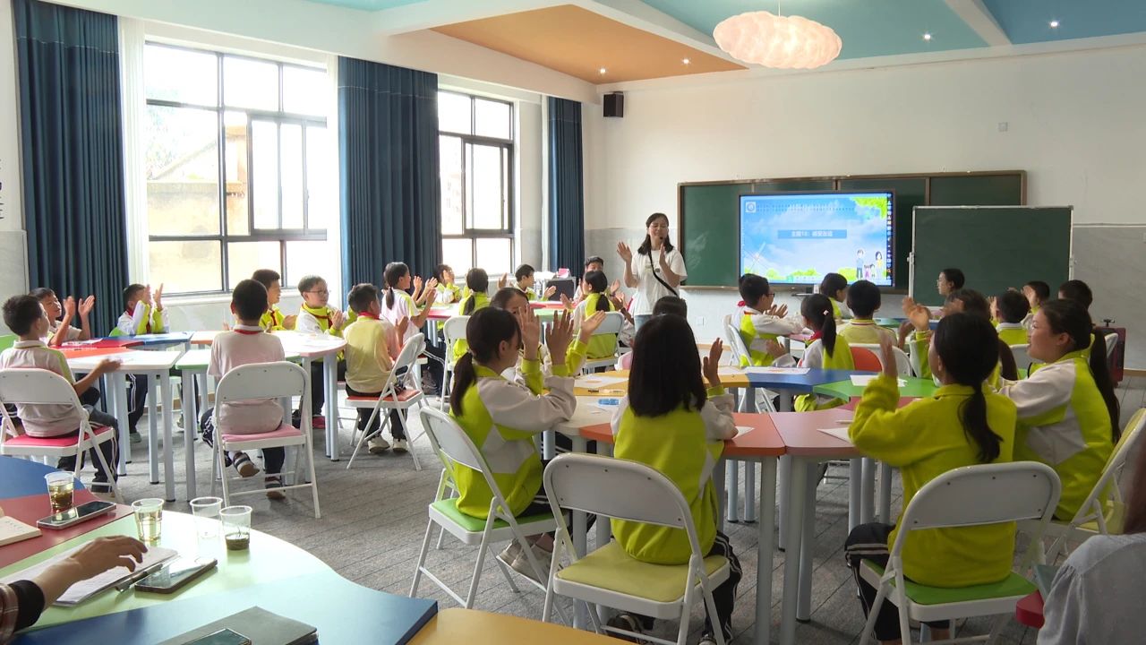 圖為普定二小 “三生教育心理空間” 守護(hù)學(xué)生心理健康。
