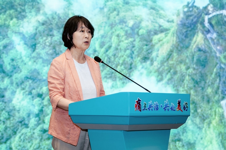 貴州省文化和旅游廳黨組成員、副廳長李芳致辭.jpg