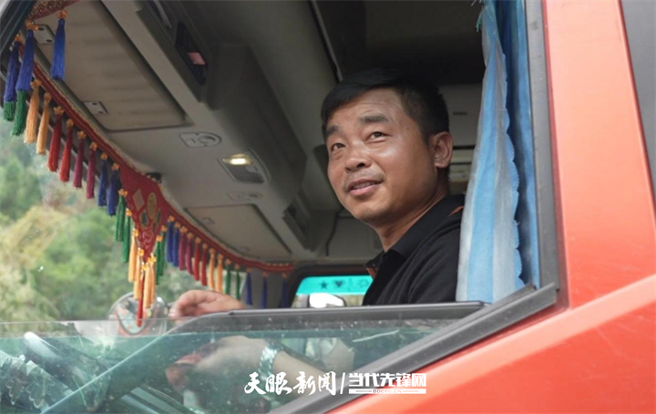 獲救貨車司機游國春。